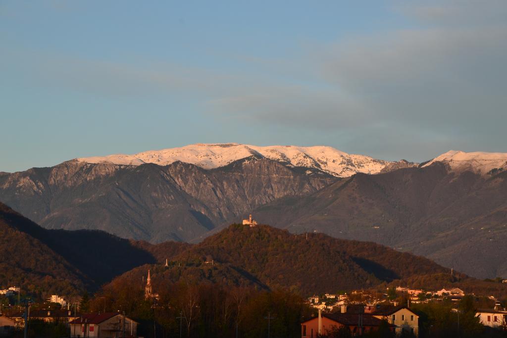 Bed And Breakfast Villa Novella Crocetta del Montello Luaran gambar